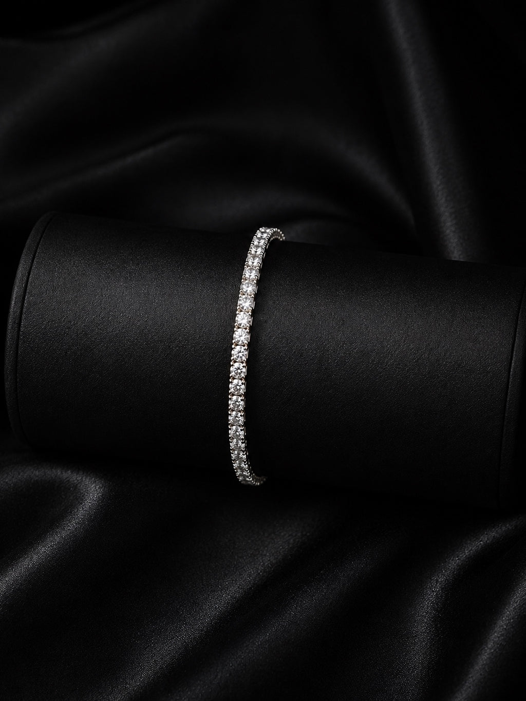 O’Maria tennisarmband með náttúrulegum demöntum, samtals 5,37 ct